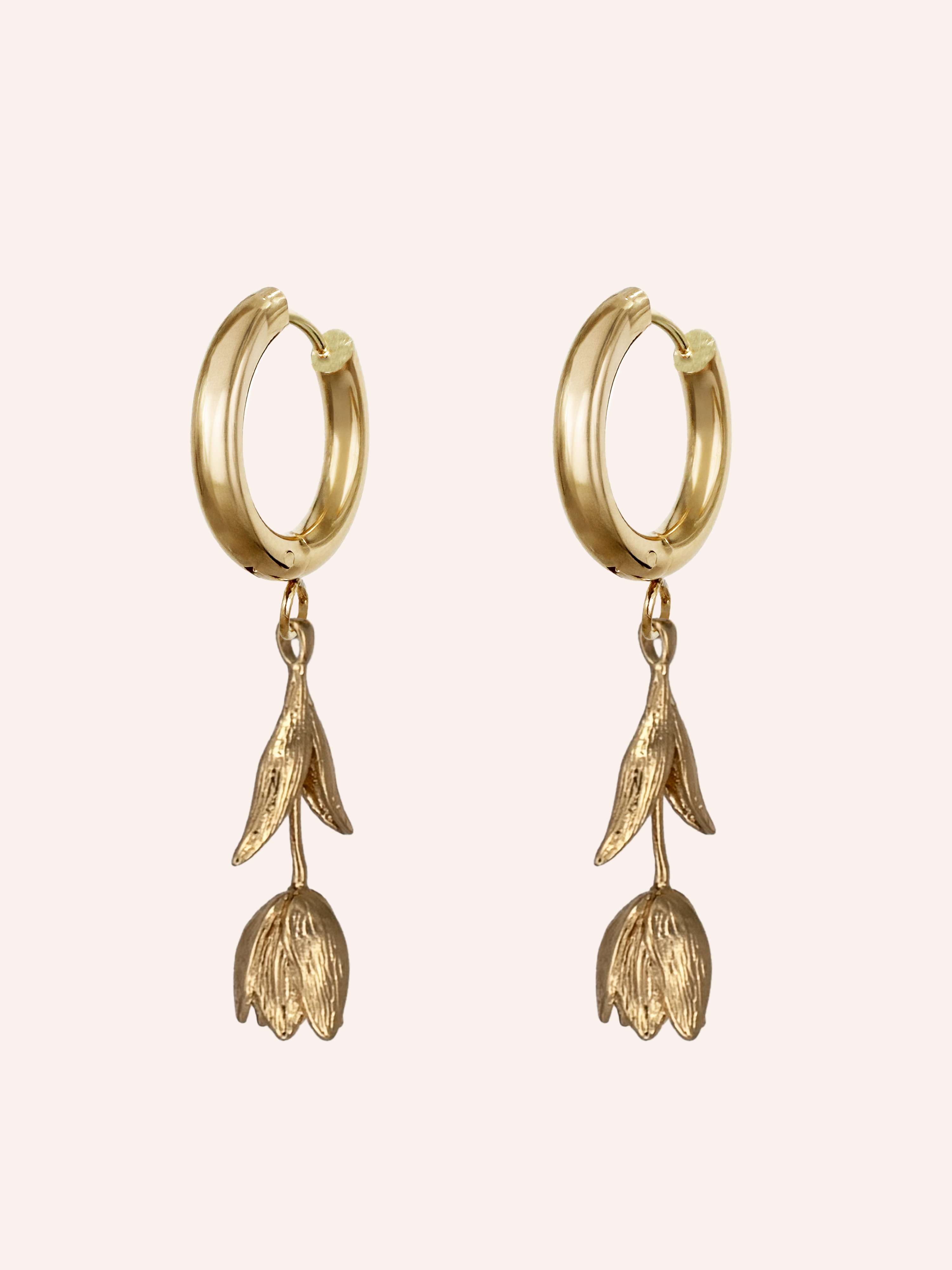 Pendant Earrings Large White Image