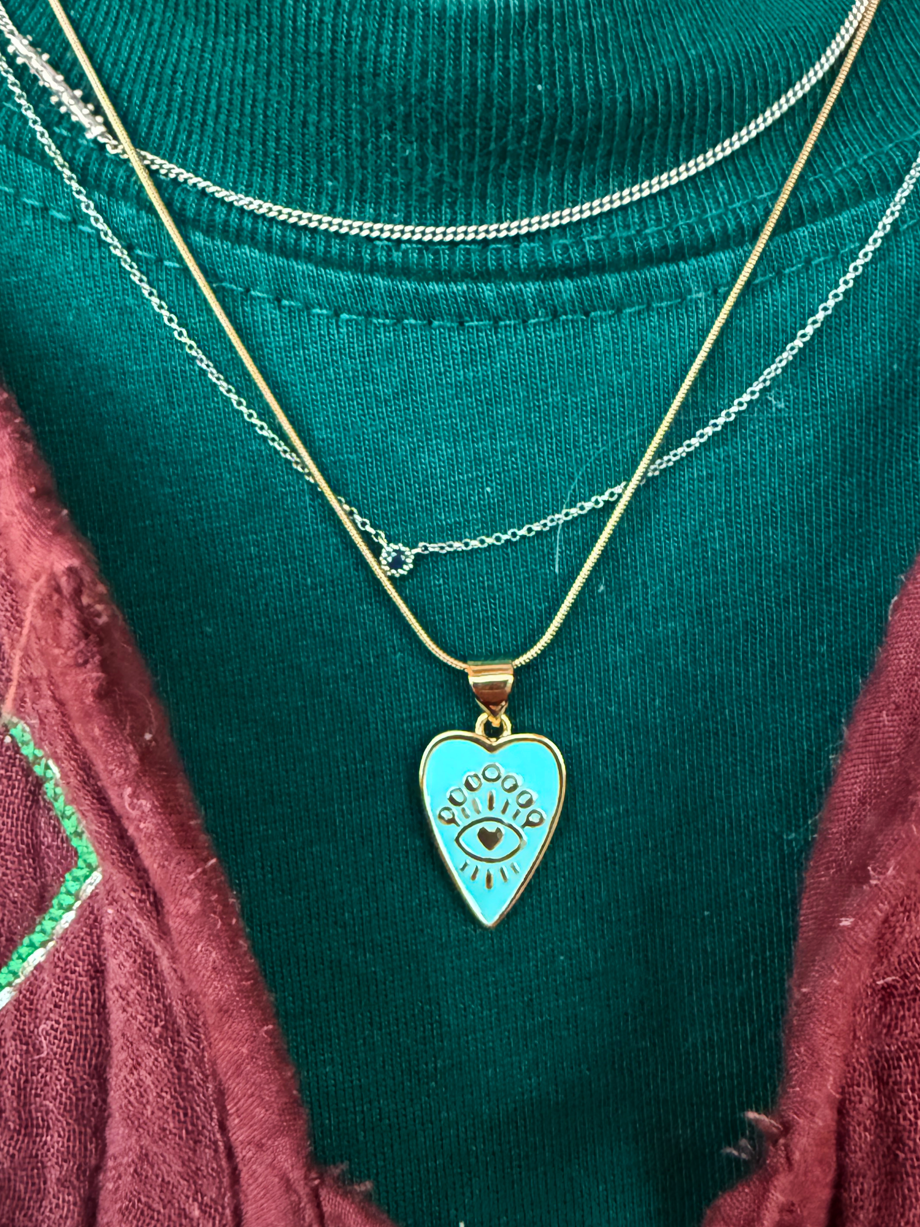 Pendant Necklace Large White Image