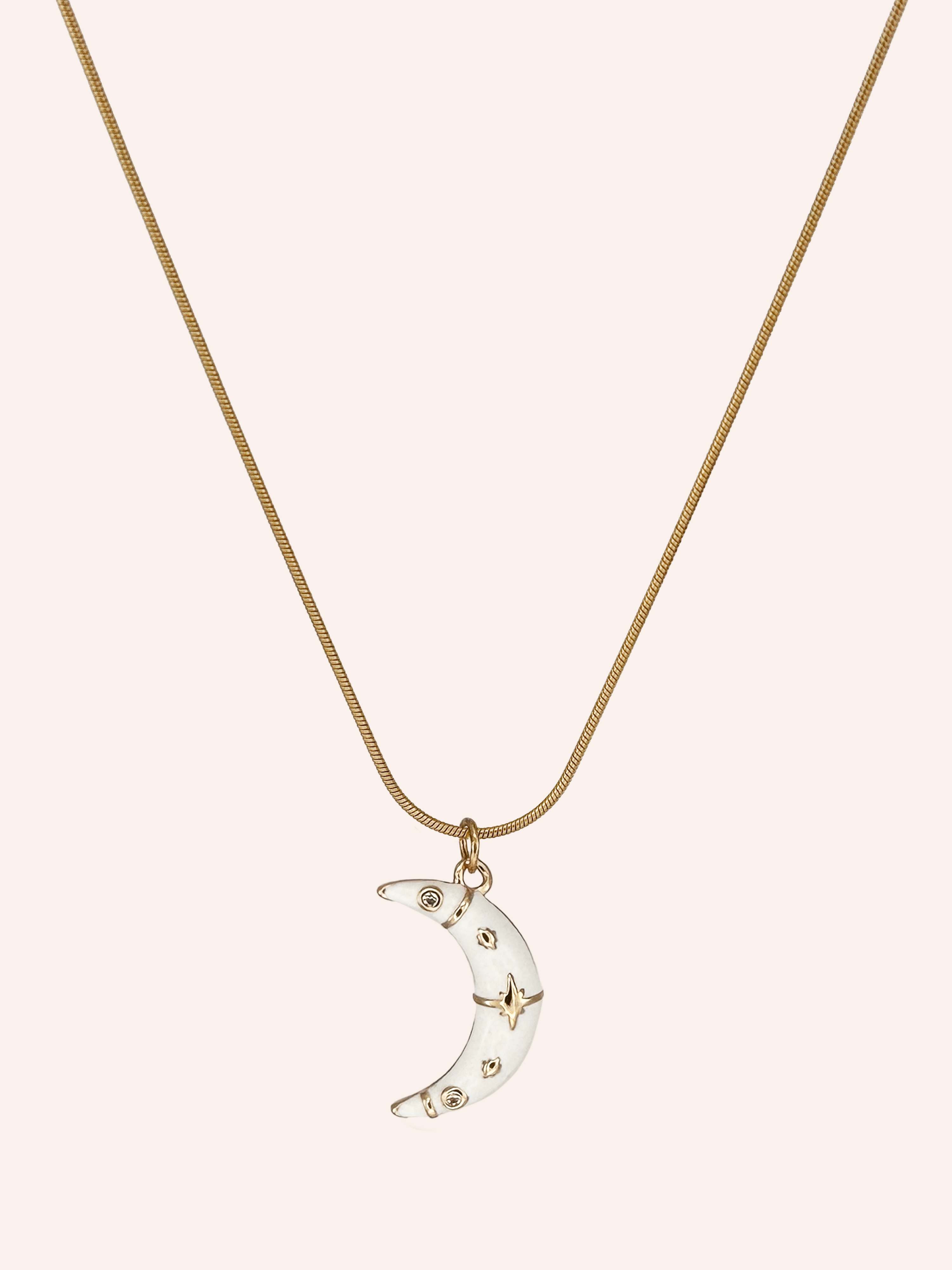 Pendant Necklace Large White Image