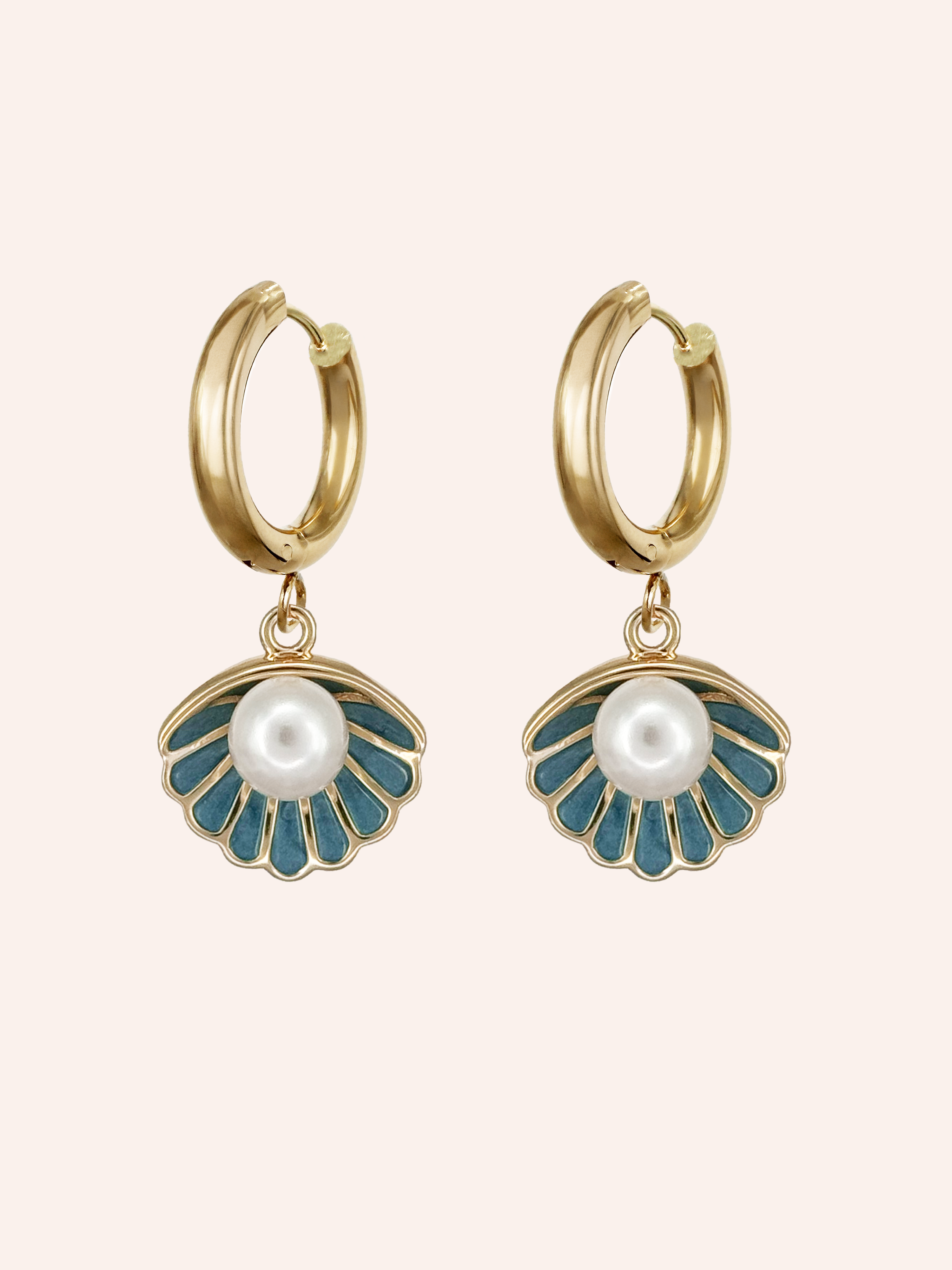 Pendant Earrings Large White Image