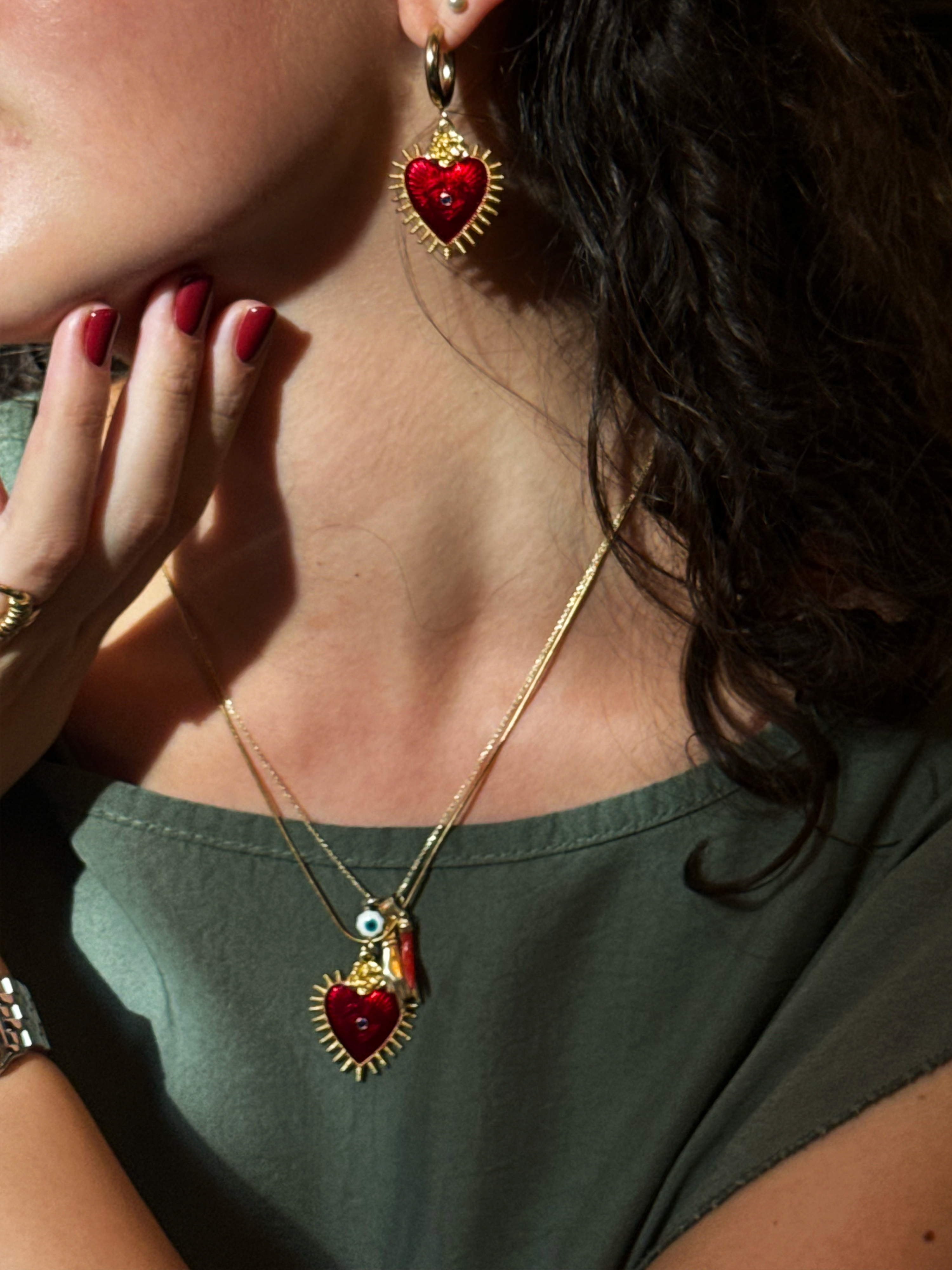 Pendant Necklace Large White Image